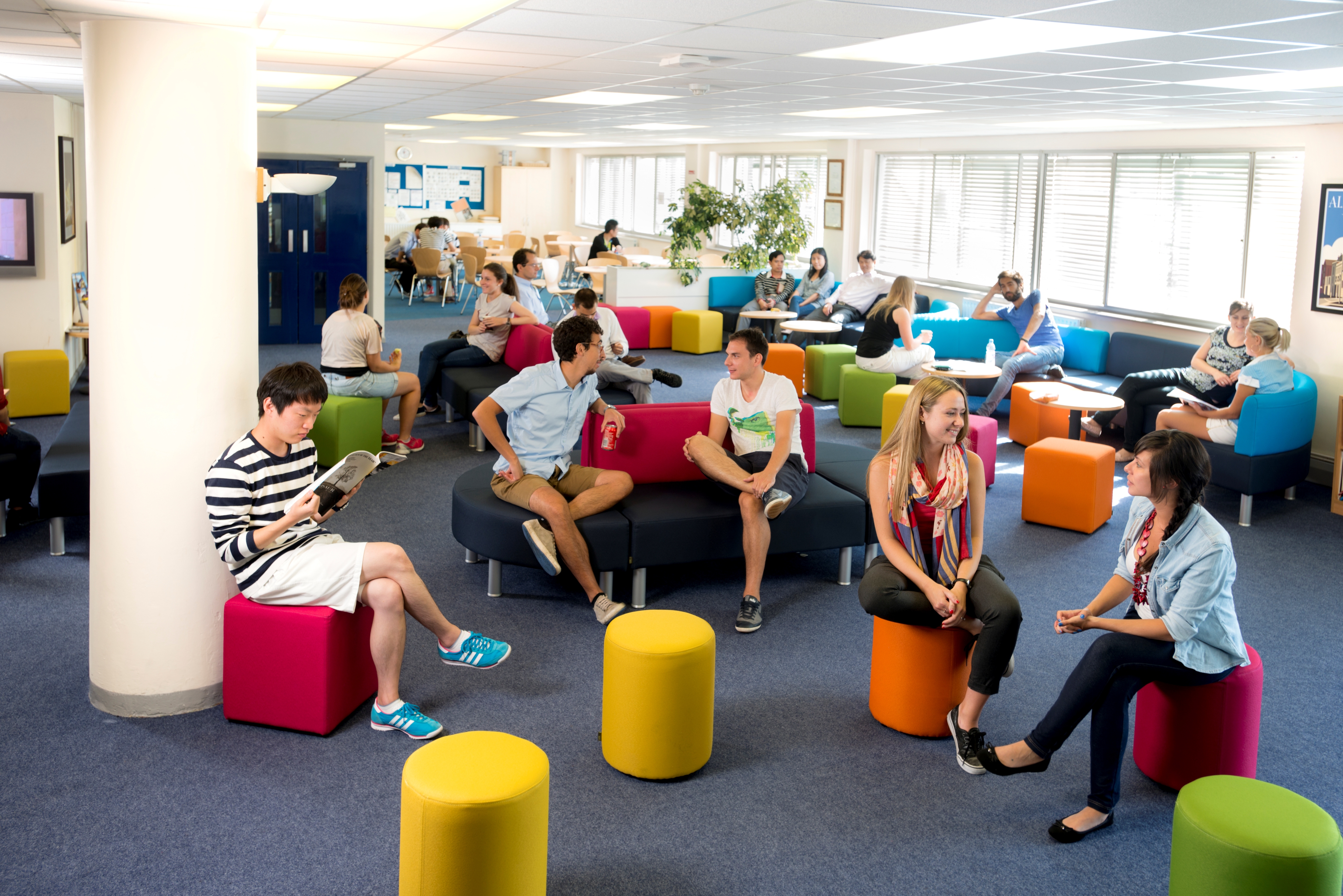 LSI Portsmouth Student Lounge and Canteen